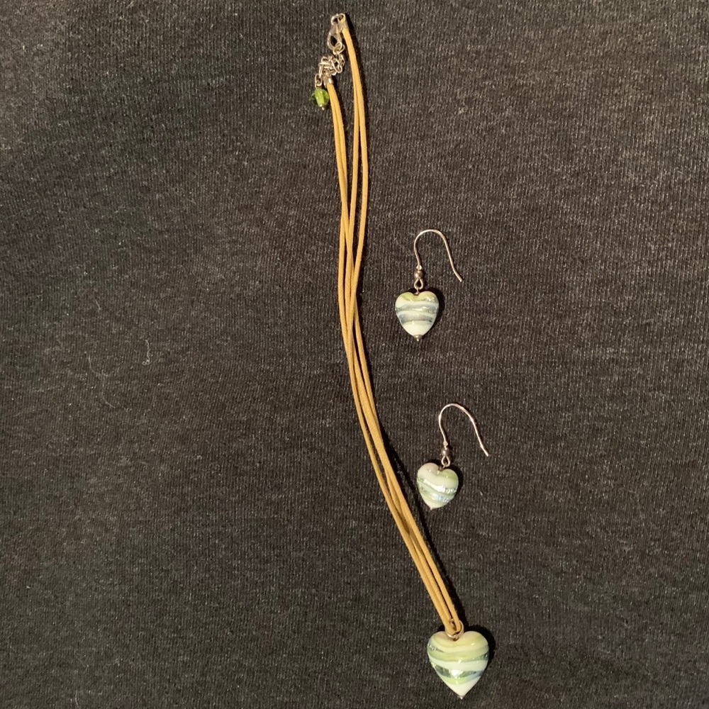 Kay Jewelers Glass Heart Necklace and Earrings
